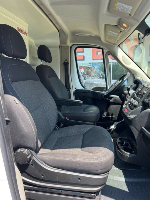 Used 2020 RAM ProMaster 2500 FWD image 12