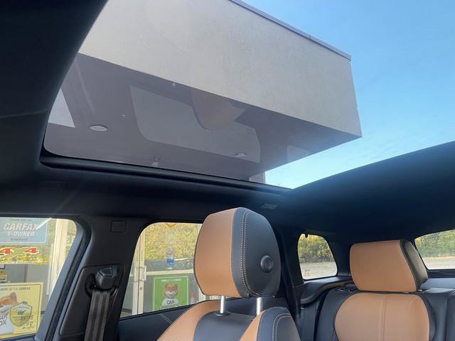 Used 2019 Land Rover Range Rover Evoque HSE Dynamic AWD/4WD image 18