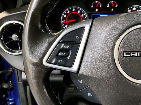 Used 2020 Chevrolet Camaro LT image 18