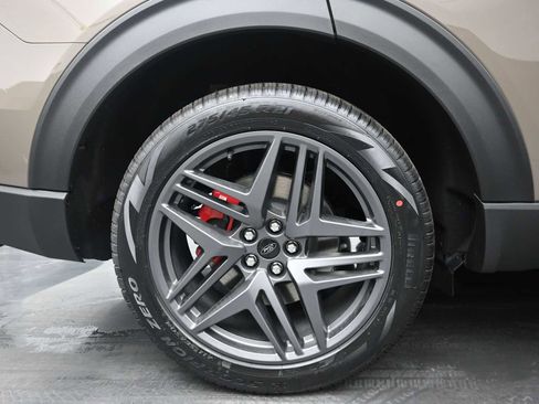 New 2026 Ford Explorer ST image 10