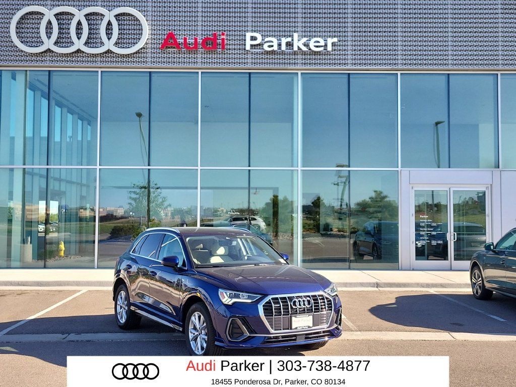 Used 2025 Audi Q3 2.0T Premium Plus w/ Premium Plus Package AWD/4WD image 1