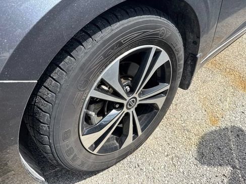 Used 2020 Nissan Sentra SV w/ Trunk Package FWD image 7