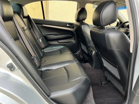 Used 2013 INFINITI G37 x Sedan w/ Premium Pkg AWD/4WD image 25