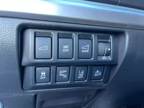Used 2015 Subaru Outback 2.5i Premium AWD/4WD image 24