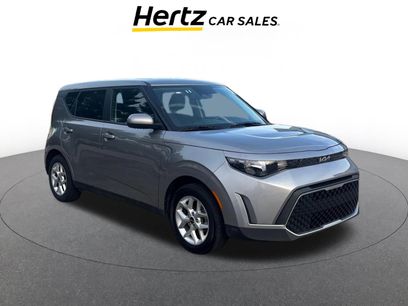 Used 2025 Kia Soul LX w/ LX Technology Package
