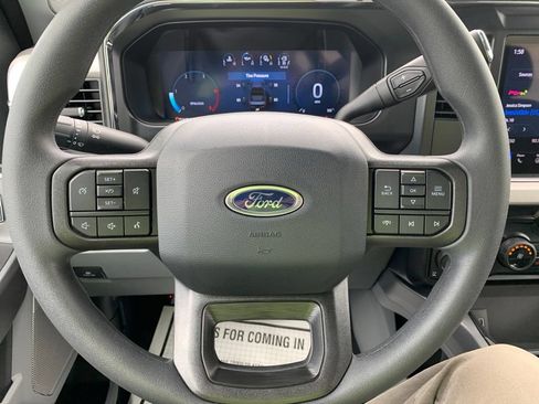 New 2026 Ford F250 XLT w/ XLT Premium Package AWD/4WD image 13