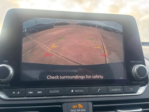 Used 2020 Nissan Altima 2.5 S FWD image 42