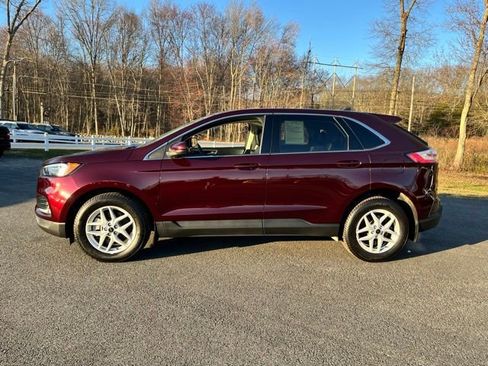 Certified 2024 Ford Edge SEL w/ Convenience Package image 13