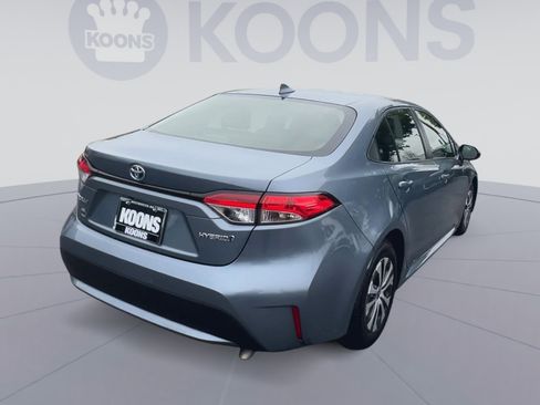 Used 2022 Toyota Corolla LE w/ Premium Interior Package FWD image 11