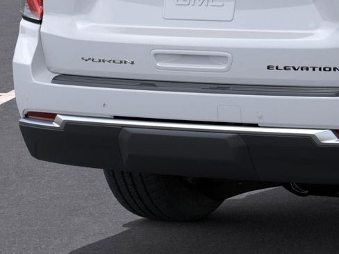 New 2026 GMC Yukon XL Elevation w/ Elevation Premium Package AWD/4WD image 14