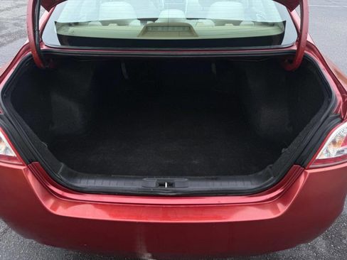 Used 2013 Nissan Altima 2.5 S FWD image 16