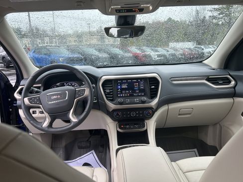 Used 2023 GMC Acadia Denali w/ Denali Technology Package AWD/4WD image 21
