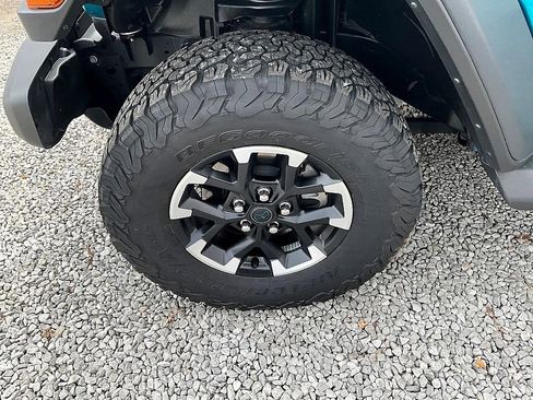 Used 2024 Jeep Wrangler Unlimited Rubicon 4xe image 10