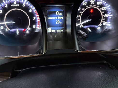 Used 2015 Toyota Avalon XLE FWD image 17