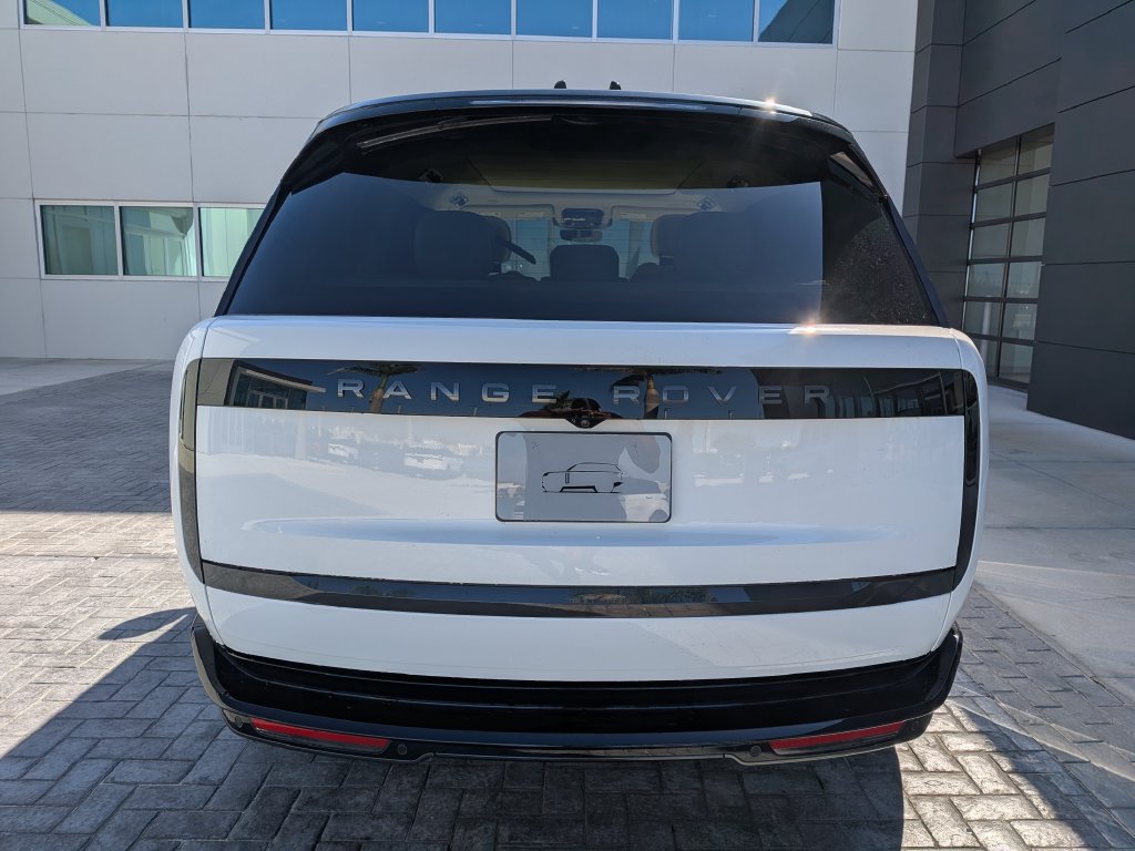 New 2026 Land Rover Range Rover SE AWD/4WD image 5