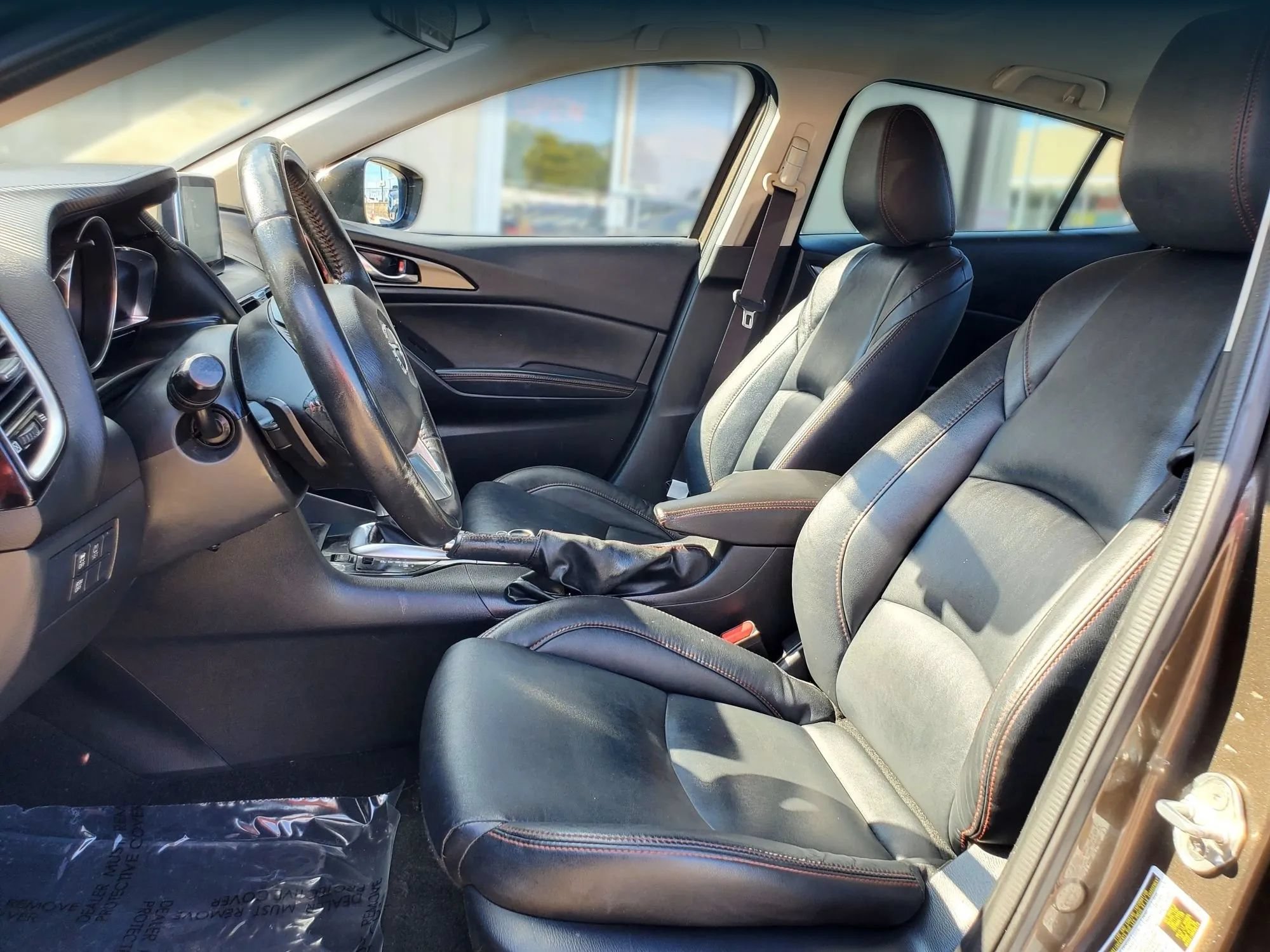 Used 2015 MAZDA MAZDA3 s Touring FWD image 28