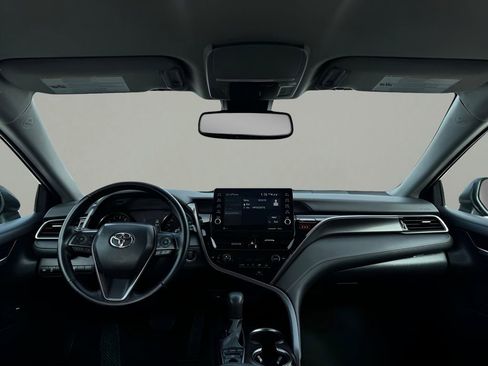 Used 2023 Toyota Camry XSE image 13