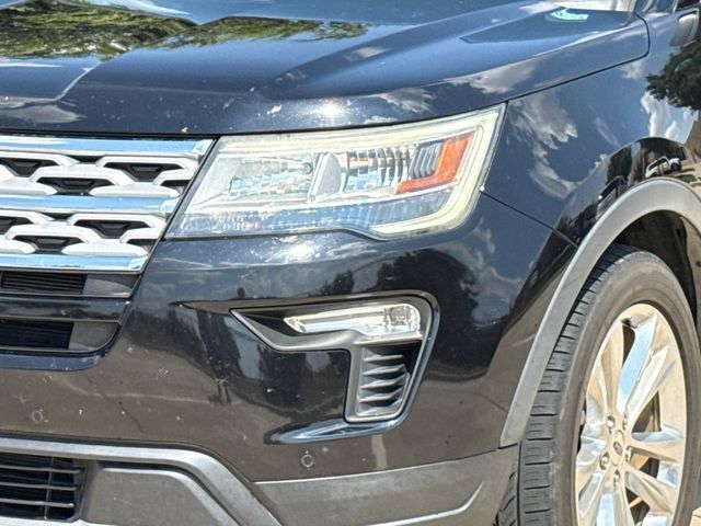 Used 2019 Ford Explorer XLT w/ Equipment Group 202A FWD image 8