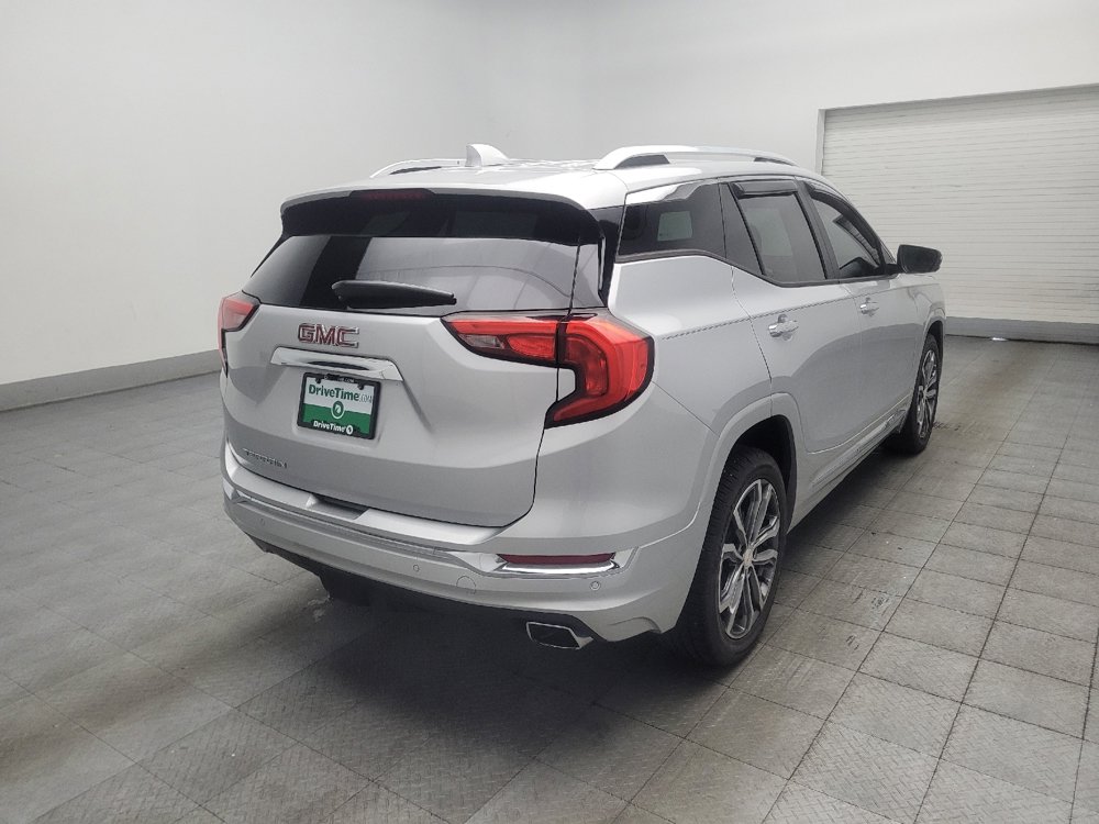 Used 2018 GMC Terrain Denali w/ Advanced Safety Package FWD image 9