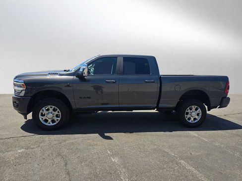Used 2024 RAM 2500 Laramie AWD/4WD image 6