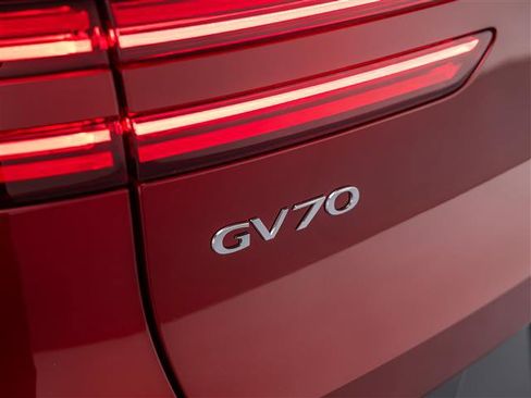 New 2026 Genesis GV70 2.5T AWD/4WD image 15