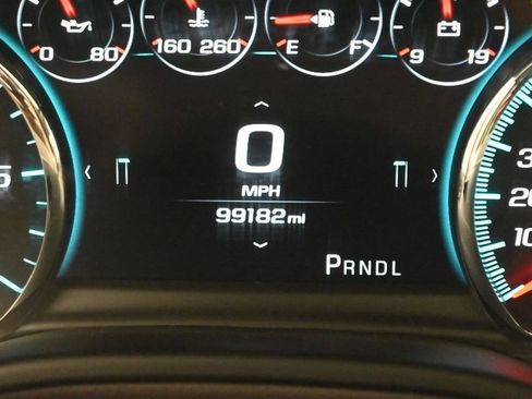 Used 2019 Chevrolet Tahoe Premier AWD/4WD image 18