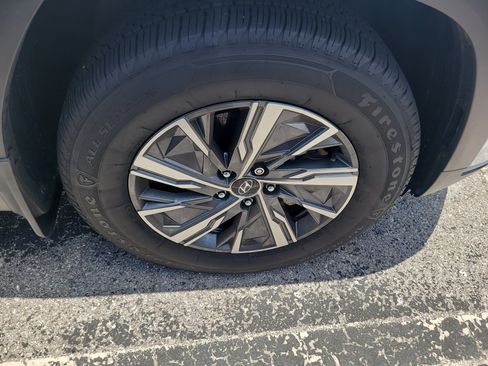 Used 2022 Hyundai Tucson Blue AWD/4WD image 9