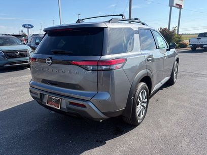 New 2026 Nissan Pathfinder SL