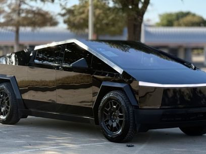 Used 2024 Tesla Cybertruck AWD Crew Cab