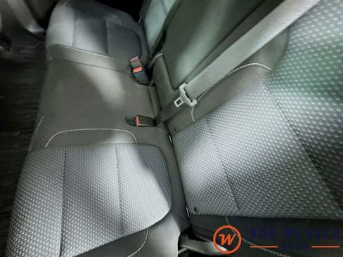 Certified 2023 GMC Acadia SLE w/ Driver Convenience Package image 25