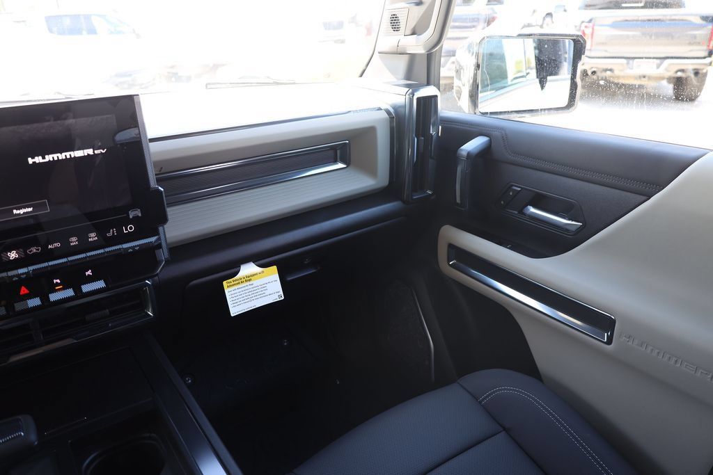 New 2026 GMC Hummer EV SUV AWD/4WD image 21
