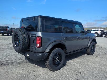 New 2026 Ford Bronco Big Bend w/ Black Diamond Package
