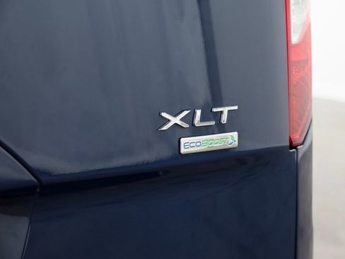Used 2016 Ford Transit Connect XLT image 12