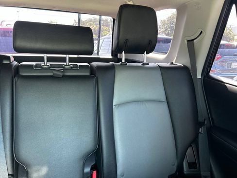 Used 2024 Toyota 4Runner SR5 Premium w/ Moonroof Package AWD/4WD image 15