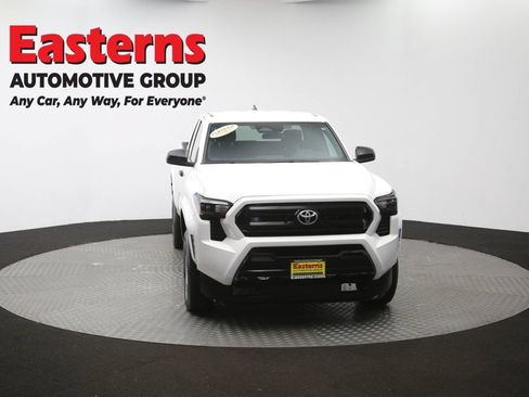 Used 2024 Toyota Tacoma SR RWD image 45