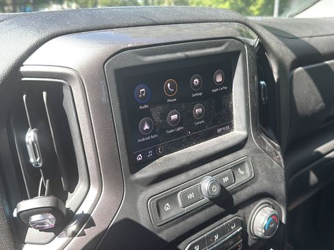 Used 2021 Chevrolet Silverado 3500 W/T w/ Gooseneck/5TH Wheel Package AWD/4WD image 2