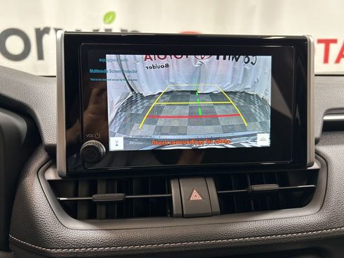 Used 2025 Toyota RAV4 XLE image 25