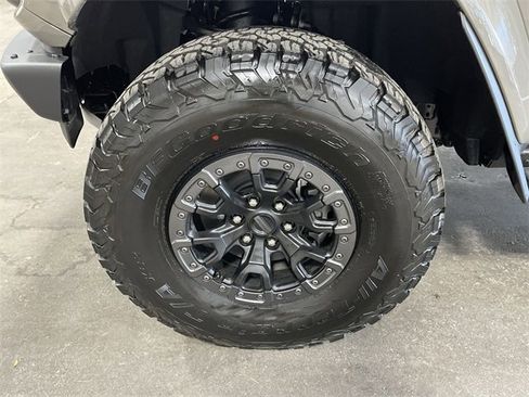 New 2025 Ford Bronco Raptor image 22