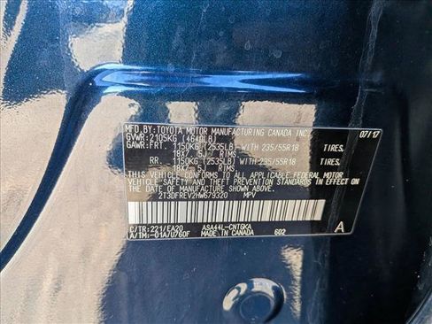 Used 2017 Toyota RAV4 Platinum image 24