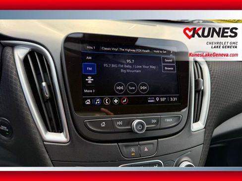 Used 2024 Chevrolet Malibu LT image 27
