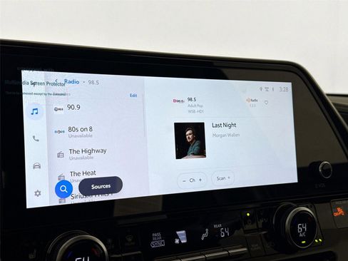 New 2026 Toyota Highlander Limited image 25