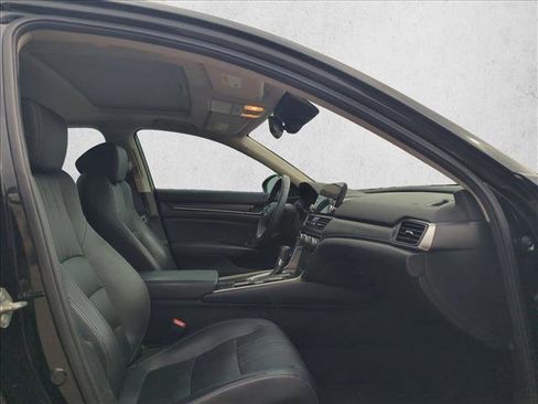 Used 2018 Honda Accord EX-L image 18