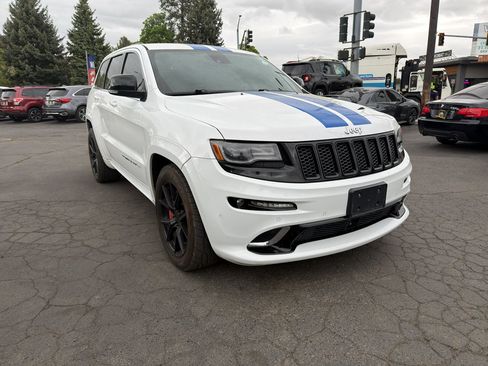 Used 2015 Jeep Grand Cherokee SRT AWD/4WD image 11