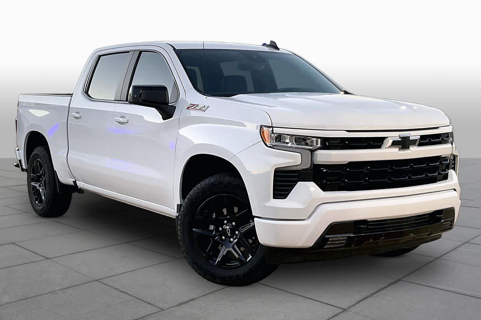 Used 2025 Chevrolet Silverado 1500 RST AWD/4WD image 4