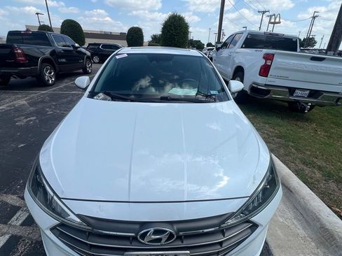 Used 2020 Hyundai Elantra Value Edition w/ Cargo Package (C1) FWD image 8