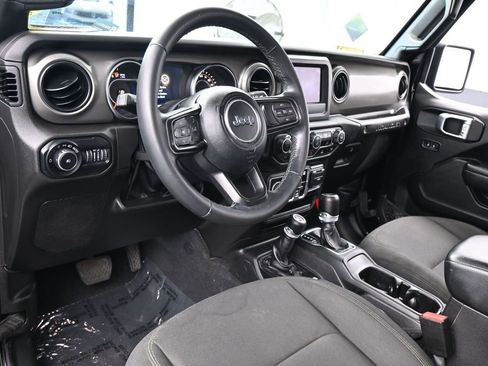 Used 2022 Jeep Wrangler Unlimited Sport w/ Xtreme Recon 35" Tire Package AWD/4WD image 12