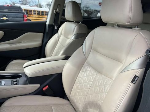 Used 2023 Nissan Murano Platinum AWD/4WD image 30
