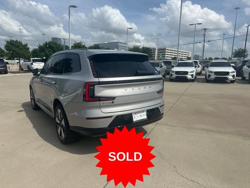 Certified 2025 Volvo EX90 Plus AWD/4WD image 12