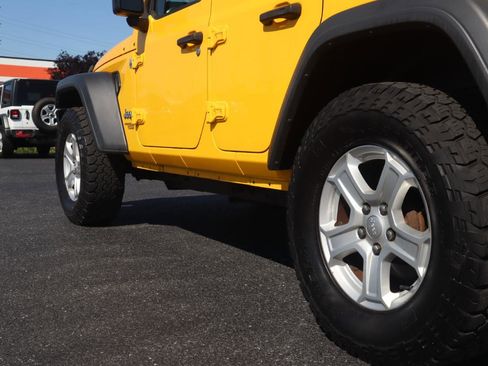 Used 2020 Jeep Wrangler Unlimited Sport S AWD/4WD image 27