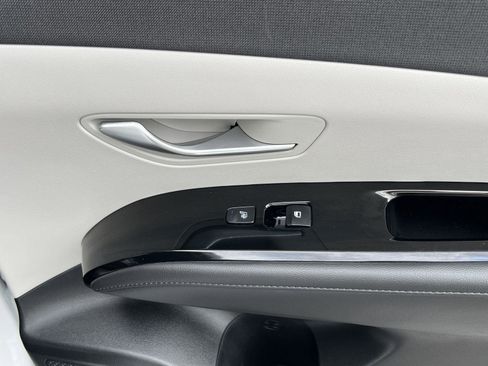 Certified 2023 Hyundai Tucson Limited AWD/4WD image 21